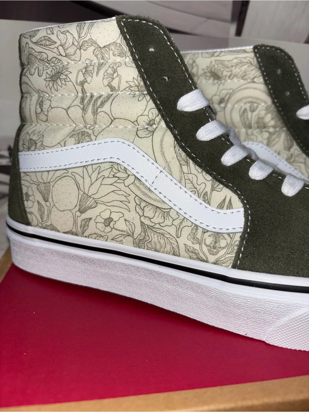 Vans Sk8-Hi sz 8.0 Men’s 9.5 Woman
